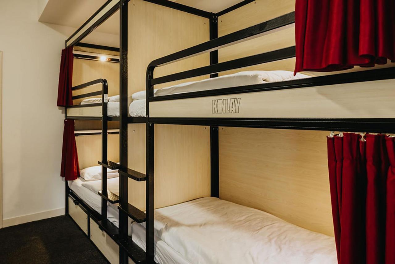 Kinlay Hostel Eyre Square Galway Ngoại thất bức ảnh